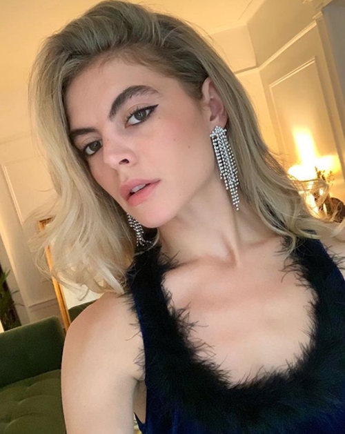 Nhìn con gái New York là biết xu hướng nào nên diện năm tới