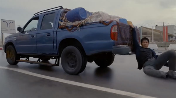 Suzy bắn súng cực ngầu, thực hiện những cảnh quay đầy mạo hiểm trong phim mới