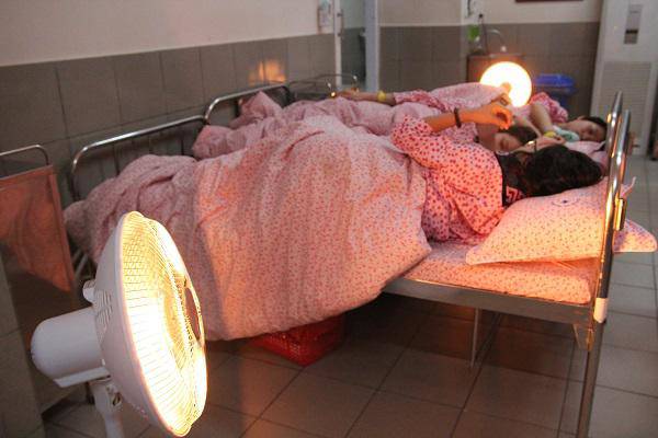 Rét đậm kéo dài, trẻ nhỏ liên tiếp mắc bệnh hô hấp, bà bầu dễ bị tiền sản giật