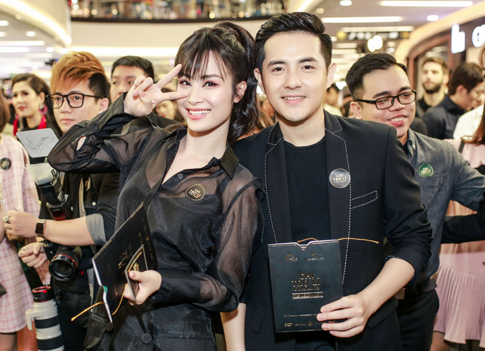 Lâm Vinh Hải đụng vợ cũ khi đi xem phim của Mỹ Tâm