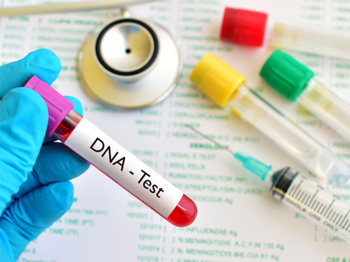 Con trai mua bộ thử ADN làm quà, phát hiện bí mật sốc của mẹ