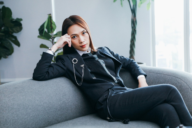 Chị Trợ Lý Của Anh: Mỹ Tâm đóng rất duyên và cái kết phim vô duyên