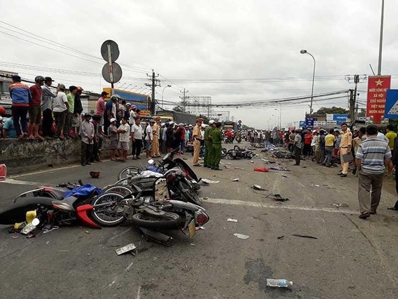 Tài xế container tông chết 4 người có bị xử tội giết người?