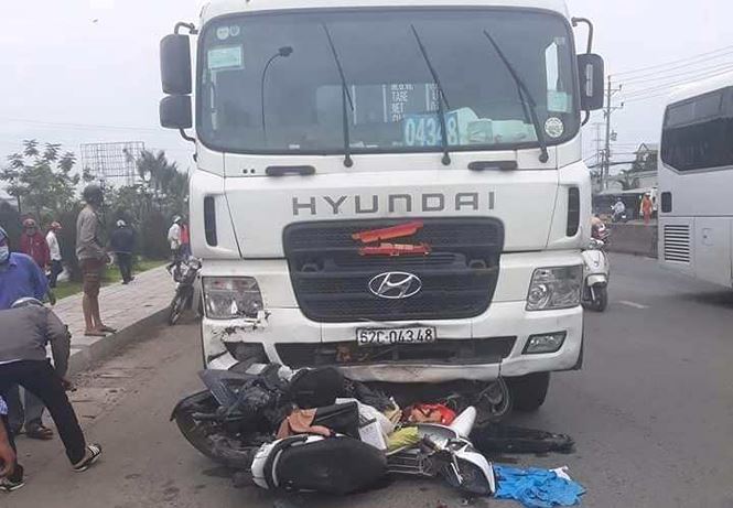 Khởi tố vụ tài xế container tông thương vong 22 người ở Long An