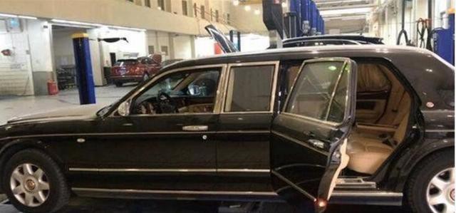 Ánh mắt dịu dàng Đường Tăng dành cho vợ tỷ phú và mối tình đẹp bất chấp tuổi tác suốt 28 năm