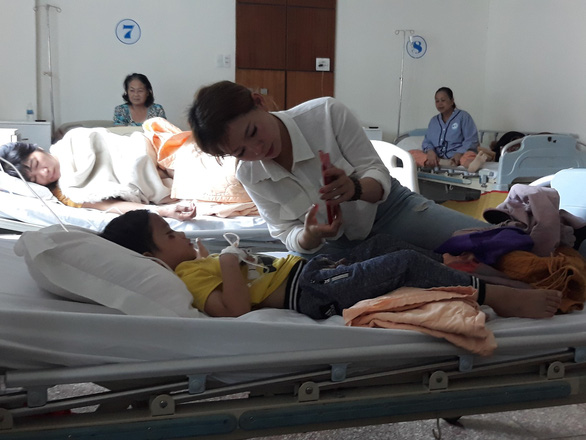 Xe khách leo lề tông chết người: Dang dở ước mơ của cô giáo trẻ