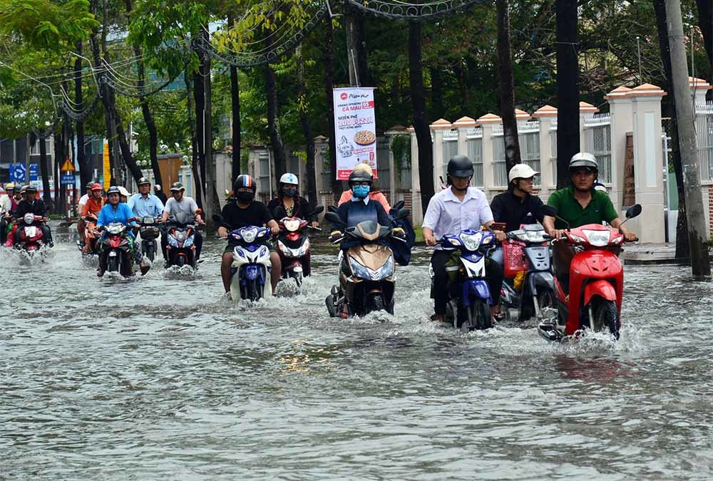 Bão số 1 áp sát miền Tây: Sập nhà, 1 người chết