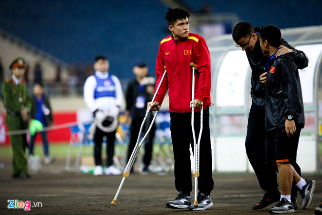 Tuyển thủ Việt Nam sốt ruột chờ đi Hàn Quốc phẫu thuật