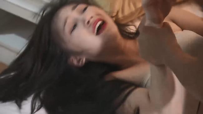 Thương thay phận nữ nhi trong vũ trụ phim VTV, cứ hễ xinh đẹp là bị... cưỡng hiếp