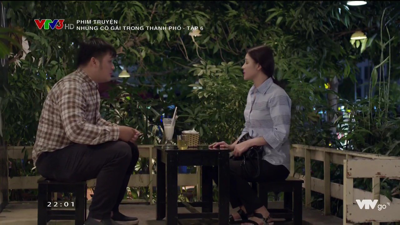 Những cô gái trong thành phố tập 6: Cúc vẫn bị quản đốc giở trò sàm sỡ, Tùng bị lừa vì ham làm giàu