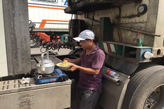 Nhiều tài xế đường dài, bỏ nghề nếu không dùng… ma túy