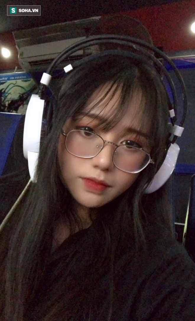 Sở hữu nét đẹp dịu dàng, nữ sinh 18 tuổi tiết lộ: Bạn bè không coi em là con gái!