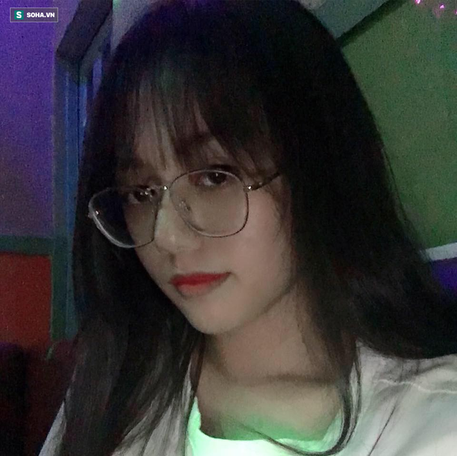 Sở hữu nét đẹp dịu dàng, nữ sinh 18 tuổi tiết lộ: Bạn bè không coi em là con gái!