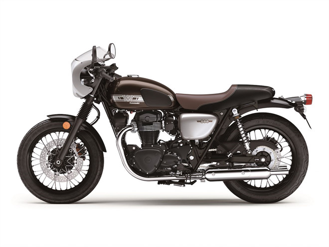 Kawasaki W800 Café dáng hoài cổ, giá gần 10.000 USD
