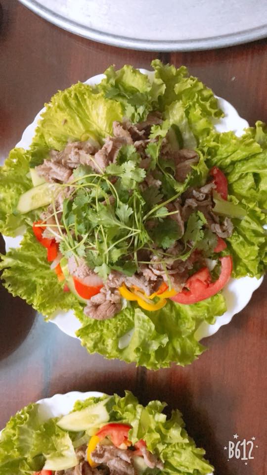 Cuối tuần chưa kịp nghỉ đã bị mẹ chồng bắt làm 4 mâm cơm đãi khách, nàng dâu nhanh trí chuẩn bị trong tích tắc khiến hội chị em trầm trồ khen ngợi