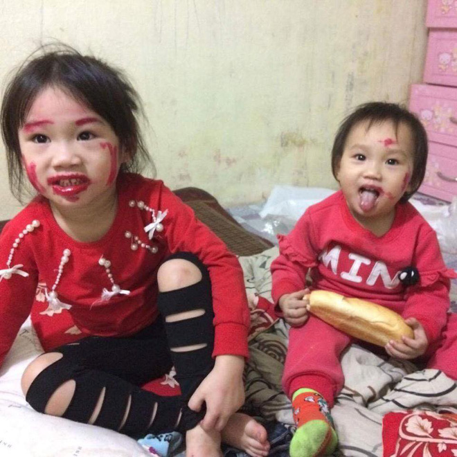 Tranh thủ nhờ con gái 2 tuổi rưỡi trông em trai, mẹ trẻ hối không kịp vì giao trứng cho ác