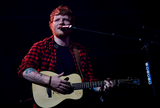 Ed Sheeran chưa thể chấm dứt vụ lùm xùm đạo nhạc từ tiền bối