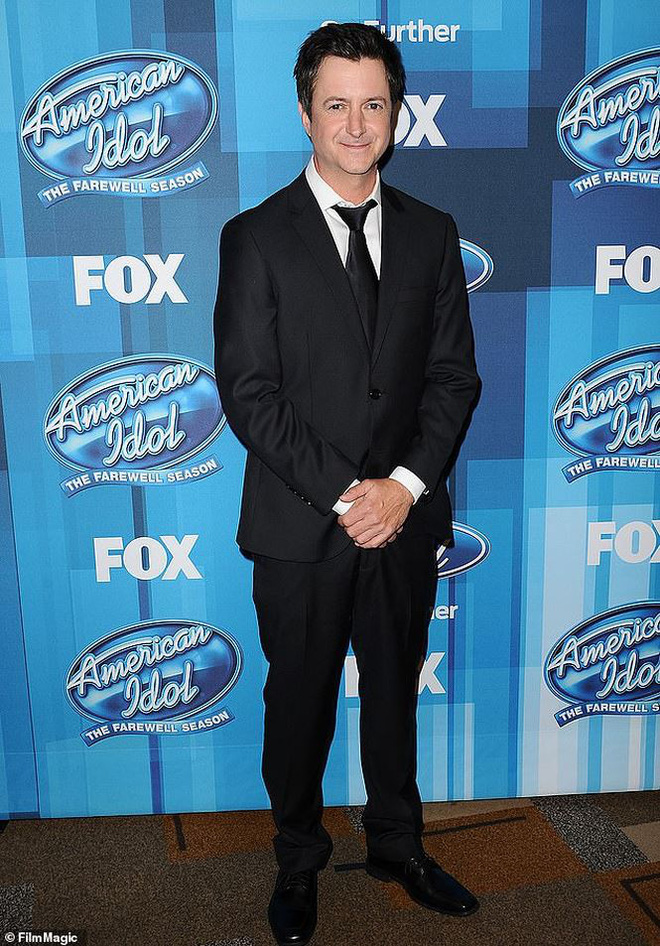 Rời Hollywood, MC chương trình American Idol lái Uber kiếm sống