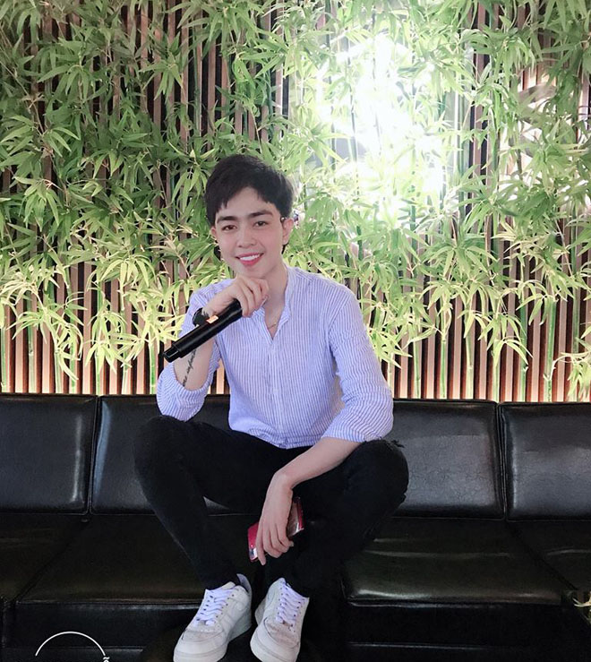 Lộ chân dung bạn trai mới đậm chất soái ca của ca sĩ Thu Thủy sau 1 năm ly hôn chồng? Lộ chân dung bạn trai mới đậm chất soái ca của ca sĩ Thu Thủy sau 1 năm ly hôn chồng?