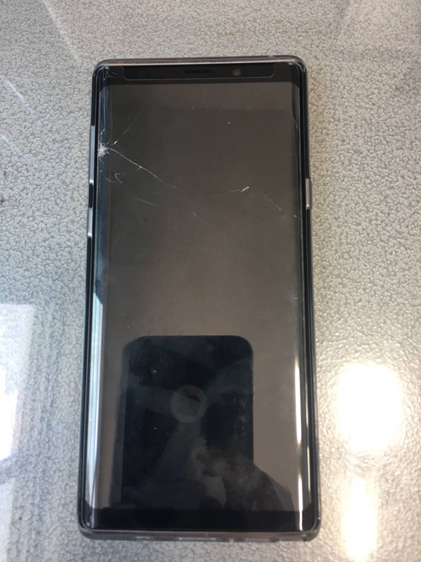 TPHCM: Nghi án tài xế taxi Vinasun trộm điện thoại của nữ Phó lãnh sự Hàn Quốc