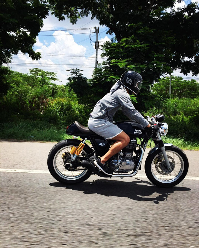 Thủ môn điển trai sẽ tranh suất bắt chính với Đặng Văn Lâm ở Thái Lan