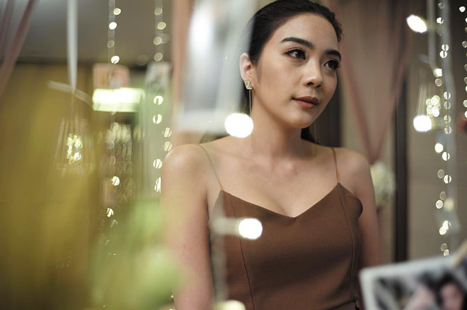 Thủ môn điển trai sẽ tranh suất bắt chính với Đặng Văn Lâm ở Thái Lan