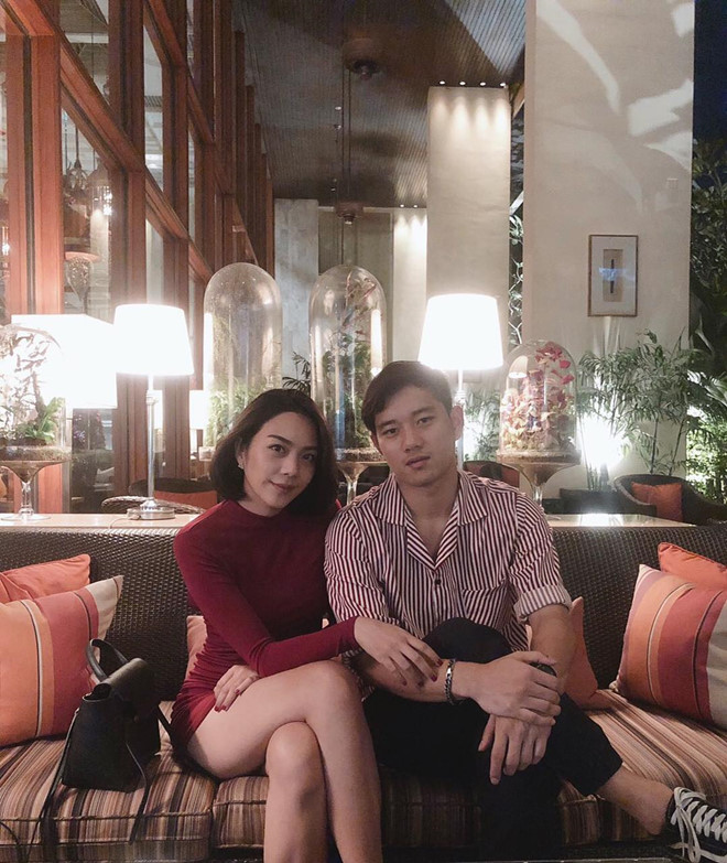 Thủ môn điển trai sẽ tranh suất bắt chính với Đặng Văn Lâm ở Thái Lan