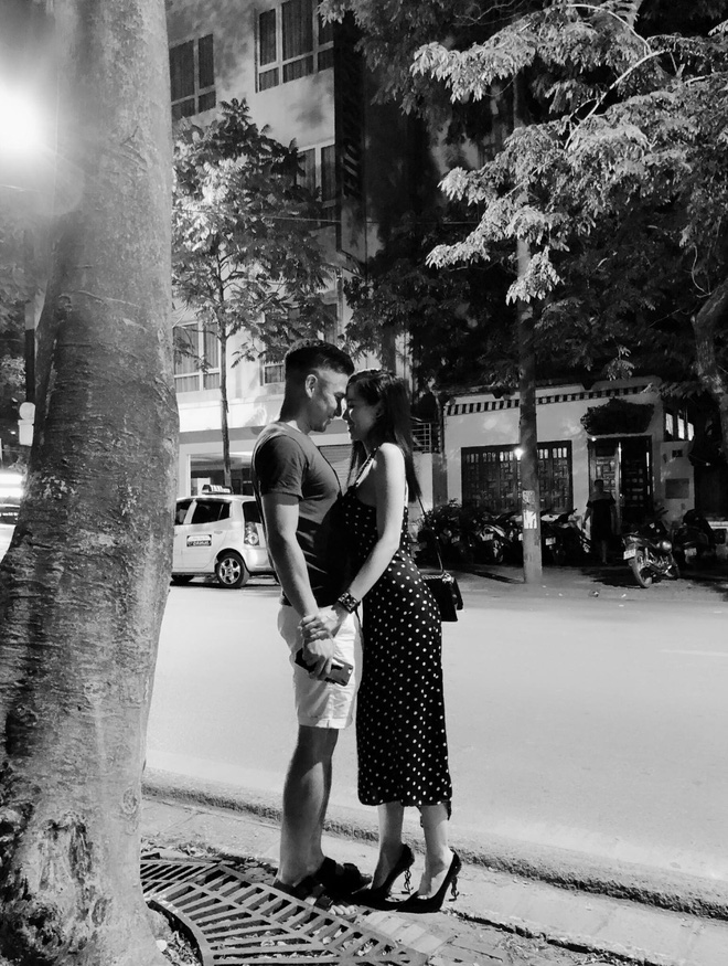 Sự trùng hợp bất ngờ trong cuộc sống của Tâm Tít và Huyền Baby, hai hotgirl đình đám trở thành bà hoàng sau khi kết hôn