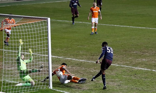 Clip: Sao trẻ tỏa sáng, Arsenal dễ dàng vào vòng 4 FA Cup