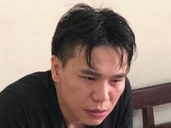 Trước khi nhét tỏi vào miệng khiến cô gái tử vong, Châu Việt Cường cùng nạn nhân vái lạy nhau