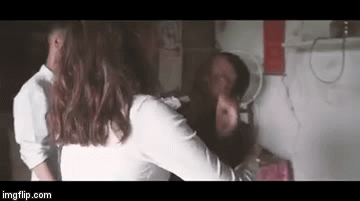 Cô gái Việt lột xác nhờ thẩm mỹ và phản ứng của người mẹ câm khiến dân mạng Trung Quốc rơi nước mắt