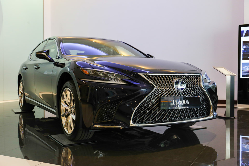 Chi tiết Lexus LS500h 2019 giá 8,75 tỷ đồng vừa ra mắt ở VN