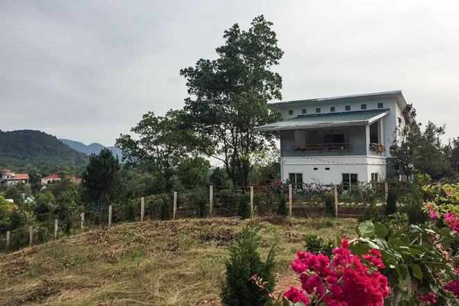 Thêm loạt biệt thự xẻ đất rừng Sóc Sơn bất động sau lệnh cưỡng chế