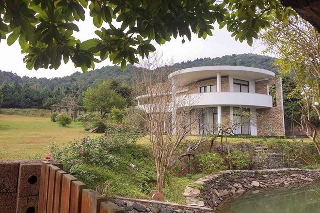 Thêm loạt biệt thự xẻ đất rừng Sóc Sơn bất động sau lệnh cưỡng chế