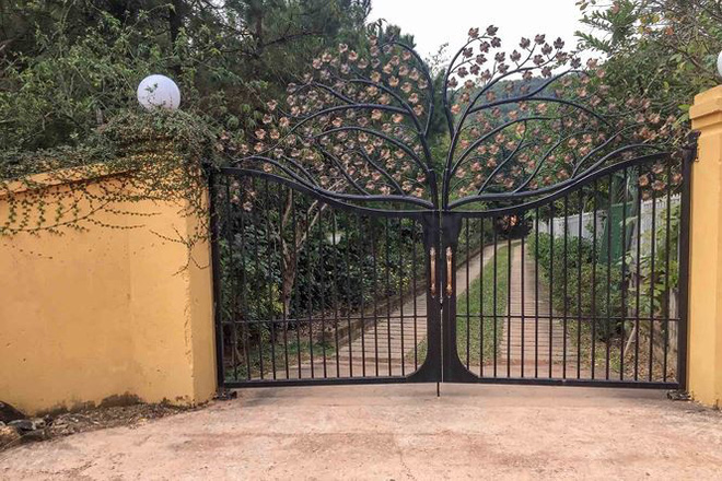 Thêm loạt biệt thự xẻ đất rừng Sóc Sơn bất động sau lệnh cưỡng chế