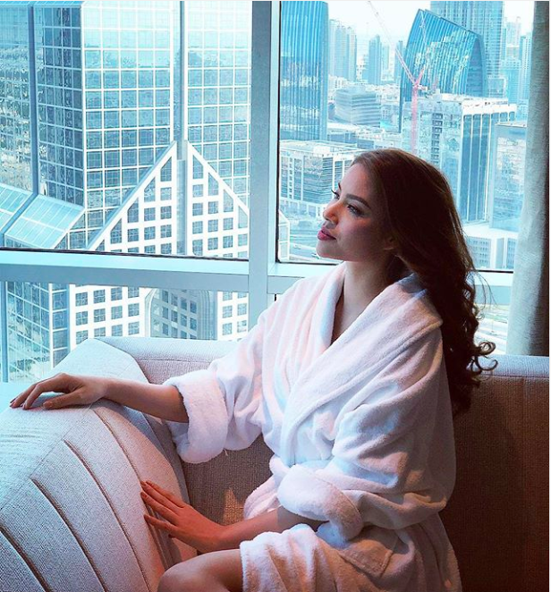 1 năm đăng quang HH Hoàn vũ Việt Nam, HHen Niê hỏi Bạn nghĩ gì về tôi và lời hồi đáp từ Phạm Hương