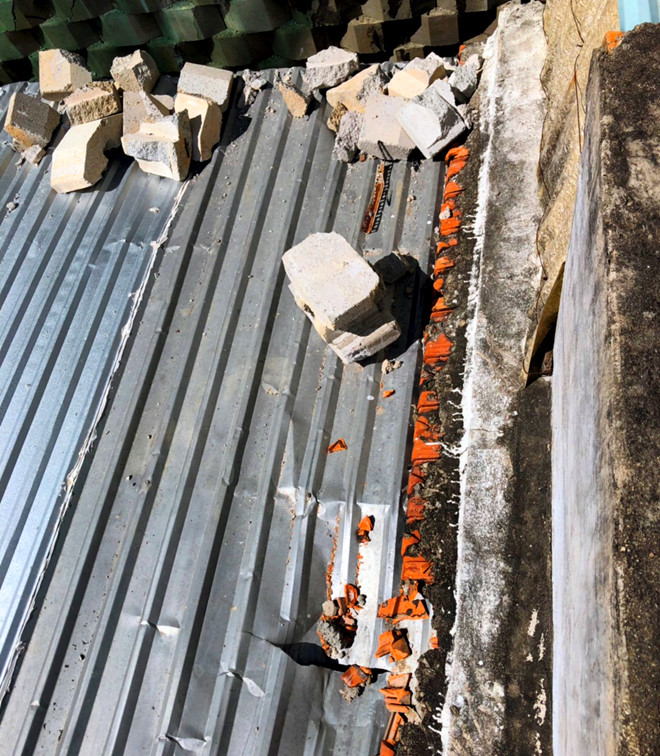 Yêu cầu cưỡng chế kè biệt thự đồi 5 sao uy hiếp dân cư ở Nha Trang