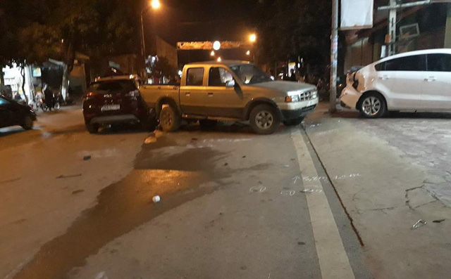 Nam CSGT lái xe ô tô gây tai nạn liên hoàn