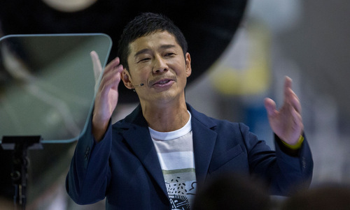 Lời hứa tặng 10.000 USD của tỷ phú Nhật được chia sẻ nhiều nhất lịch sử Twitter