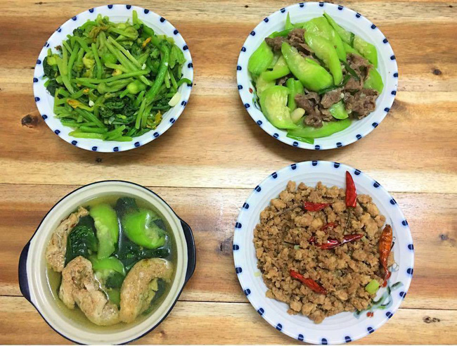 Vừa khiến hội chị em khóc trôi một con đường vì bát canh thảm họa, mẹ trẻ tiếp tục bị ném đá vì sự thật này..