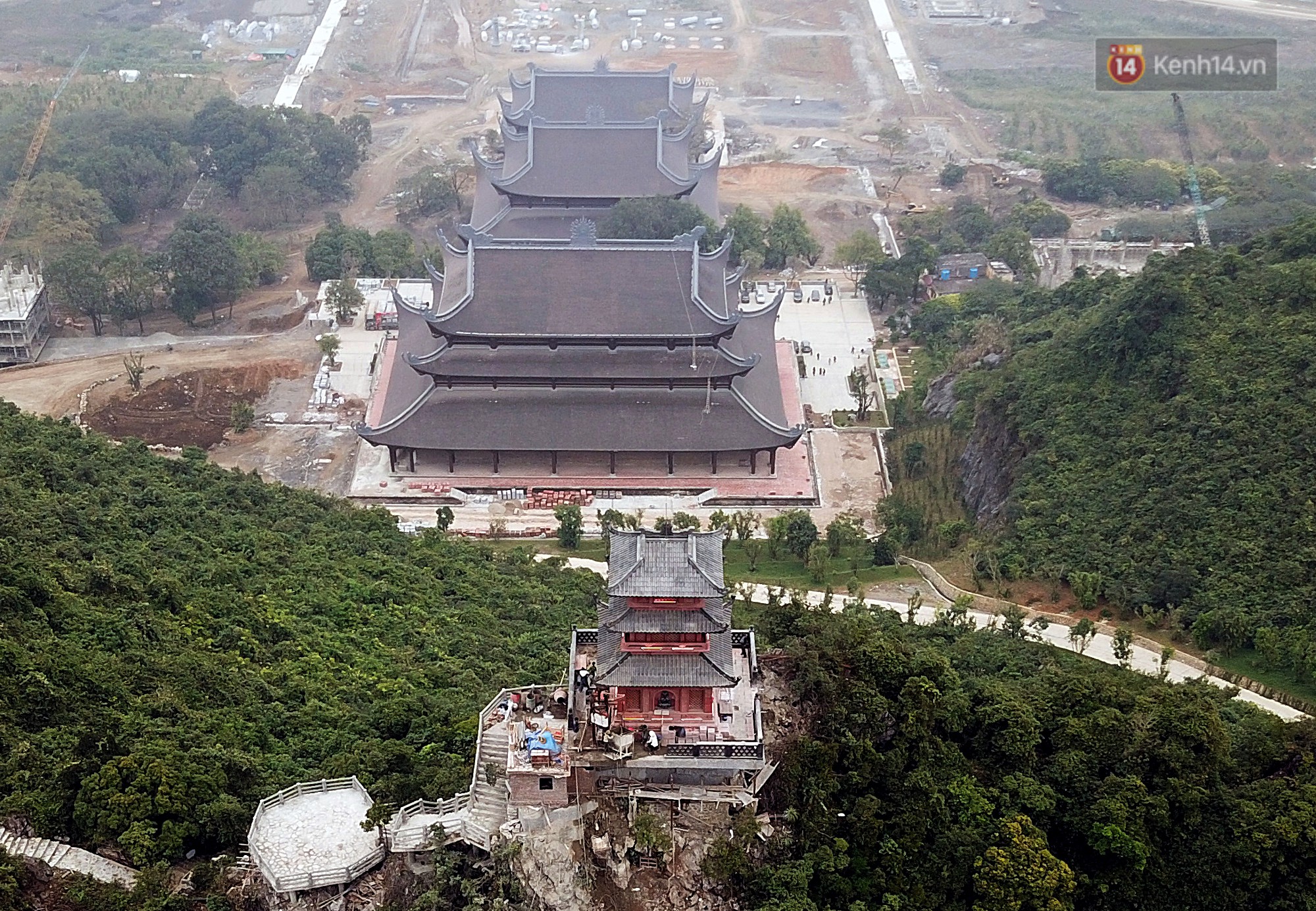 Cận cảnh ngôi chùa lớn nhất Việt Nam - Nơi sẽ đặt báu vật thiên thạch mặt trăng 600.000 USD được đấu giá từ Mỹ