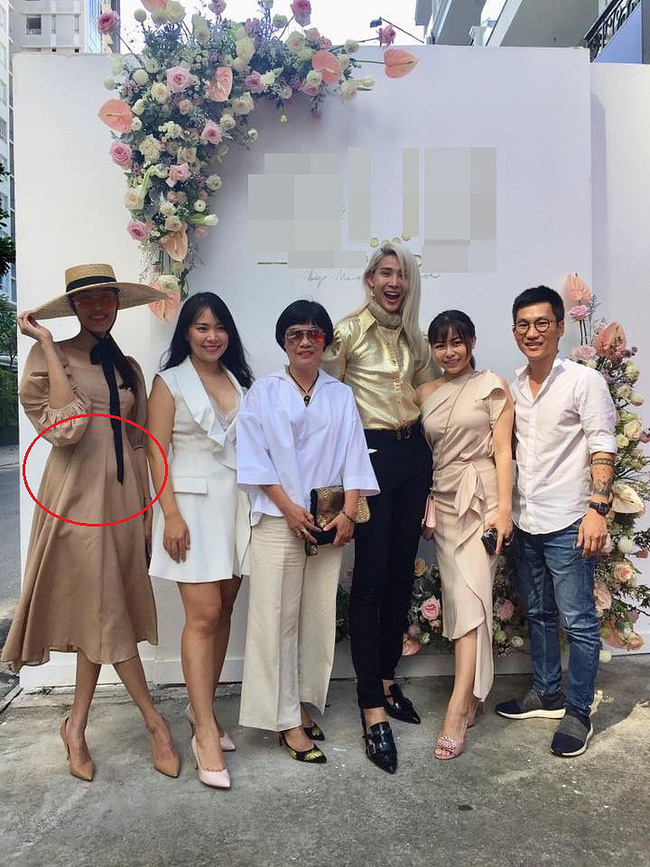 Lan Khuê tiếp tục để lộ vòng 2 nhô cao bất thường sau khi ông xã úp mở về thành viên mới