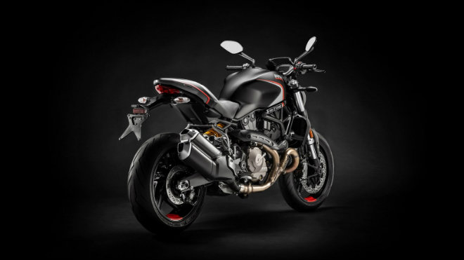 2019 Ducati Monster 821 Stealth: Mãnh thú tàng hình bí ẩn