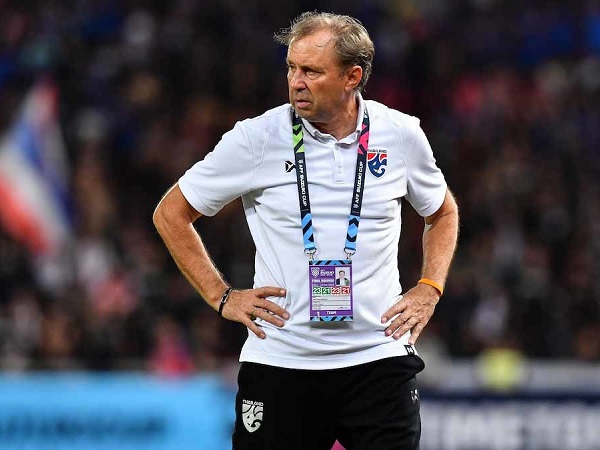 NÓNG: Thái Lan sa thải HLV Rajevac sau trận thua sấp mặt trước Ấn Độ