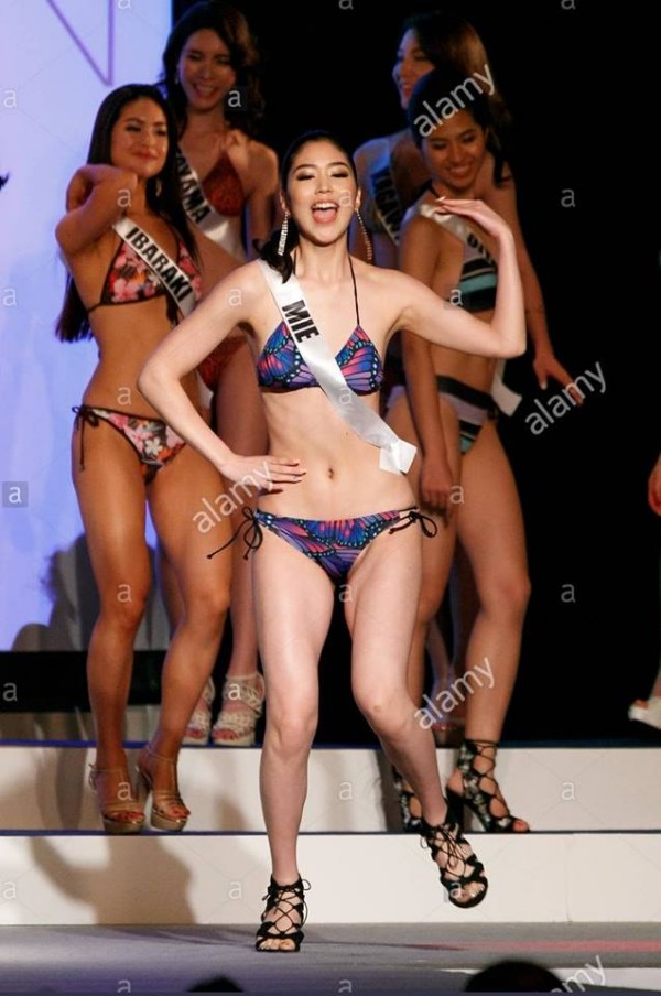Hoa hậu Hoàn vũ Nhật Bản: Thí sinh diện bikini tạo dáng phản cảm để gây chú ý