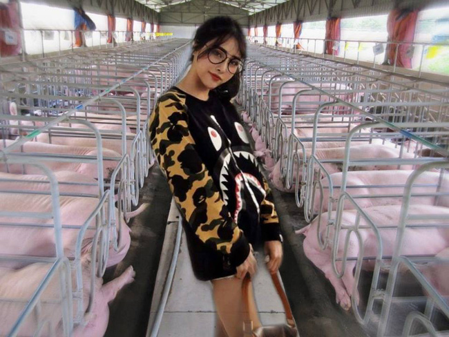 Lên mạng nhờ dắt xe ra khỏi bức ảnh cho sang chảnh, cô gái trẻ được du lịch từ châu Âu đến chuồng lợn...