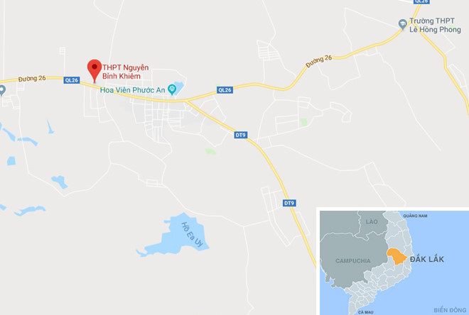 Nam sinh lớp 10 bị đâm tử vong sau trường