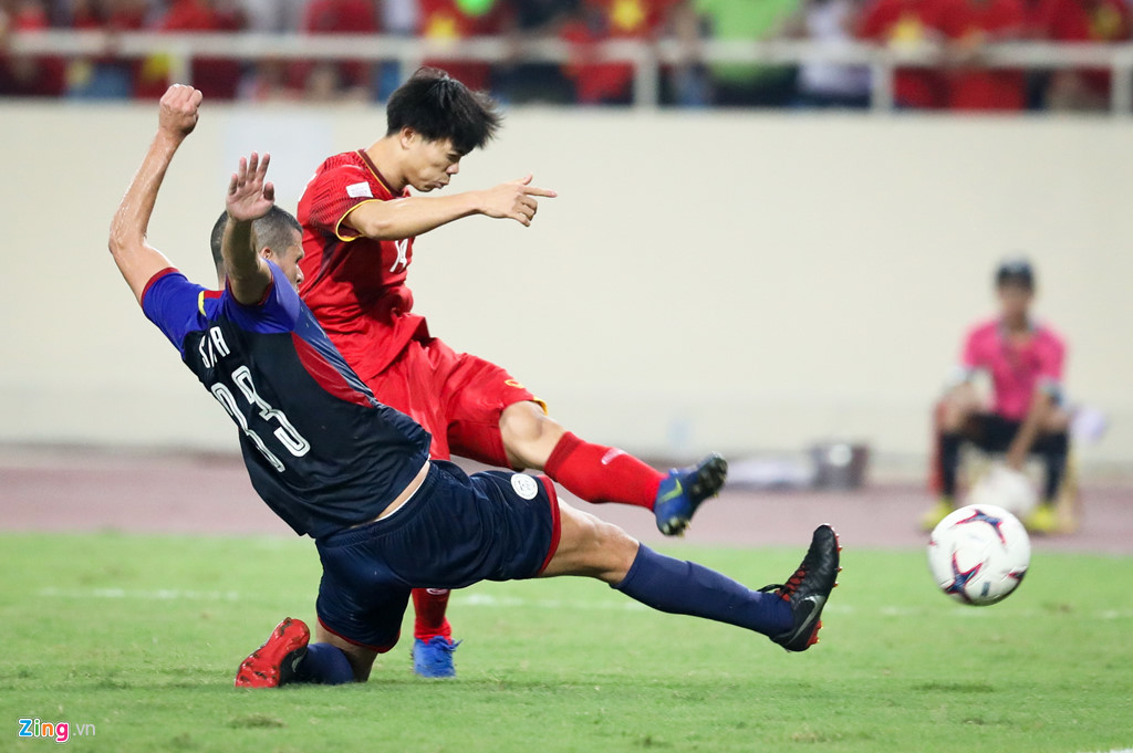 Hành trình trở thành siêu dự bị của Công Phượng ở tuyển Việt Nam