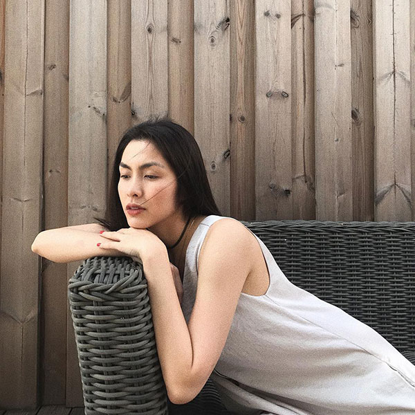 Nói không với cầu kỳ, Hà Tăng cứ để mãi 1 kiểu tóc mà đi đến đâu là tỏa sáng đến đó Nói không với cầu kỳ, Hà Tăng cứ để mãi 1 kiểu tóc mà đi đến đâu là tỏa sáng đến đó