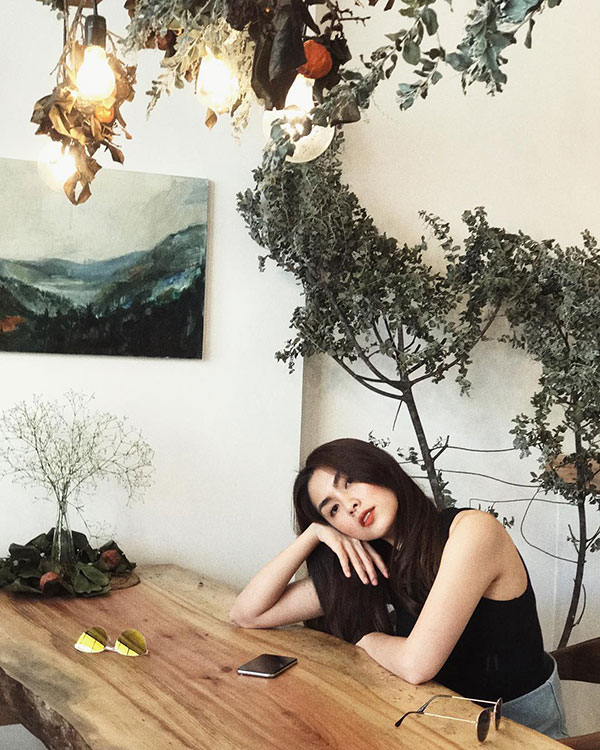 Nói không với cầu kỳ, Hà Tăng cứ để mãi 1 kiểu tóc mà đi đến đâu là tỏa sáng đến đó Nói không với cầu kỳ, Hà Tăng cứ để mãi 1 kiểu tóc mà đi đến đâu là tỏa sáng đến đó